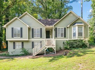 94 Park Ave W, Dallas, GA 30157