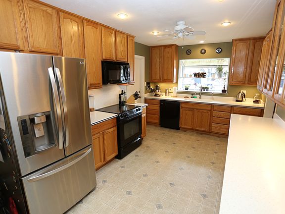 5th image of 47 N Corinth Ave