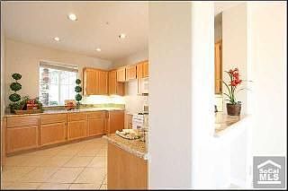 5th image of 15 Trofello Ln