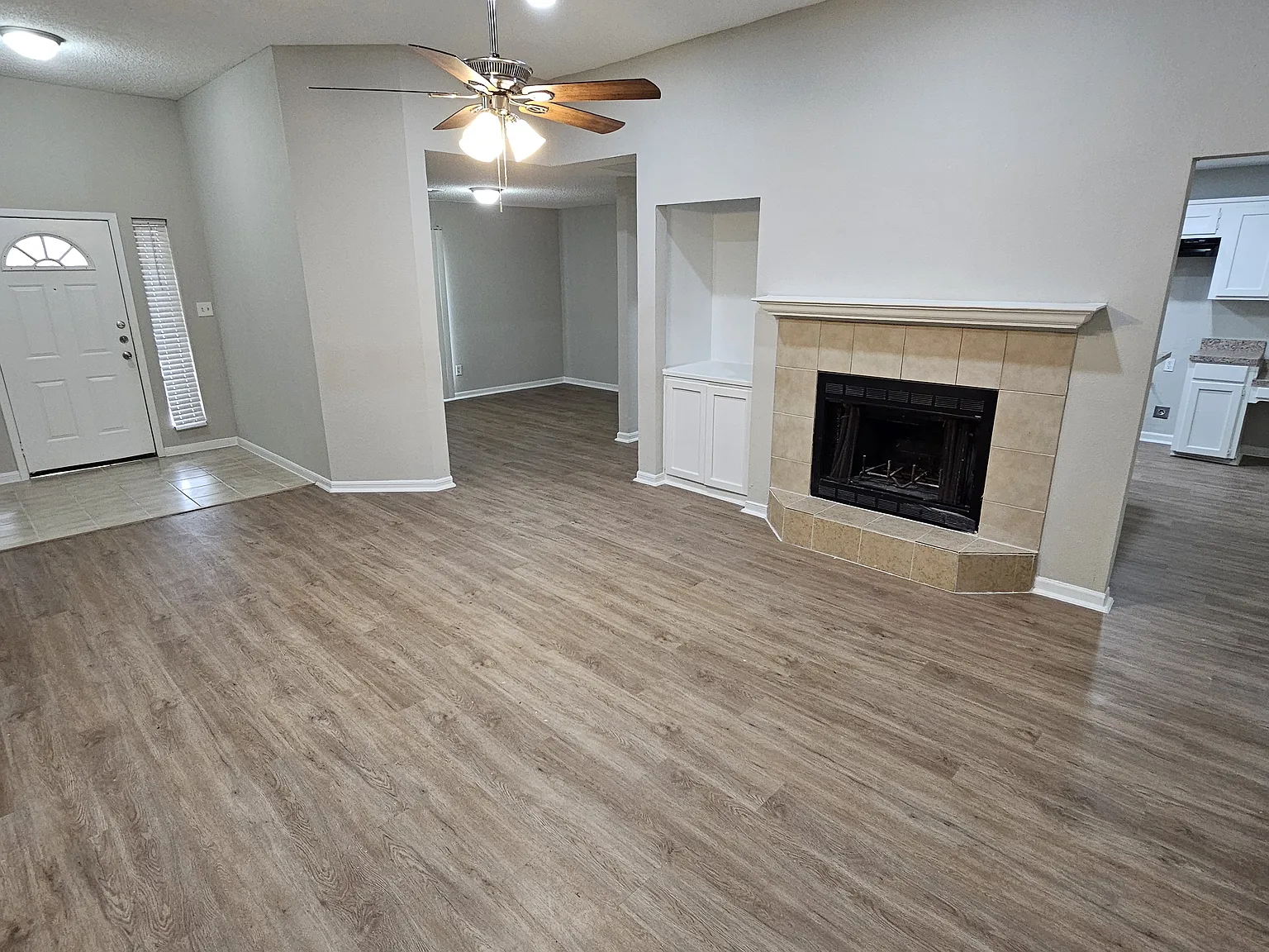 591 Spruce Dr. Conroe TX 77302 — Photo 3