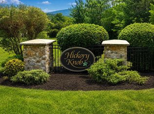 3741 Knob Creek Trl, Elliston, VA 24087