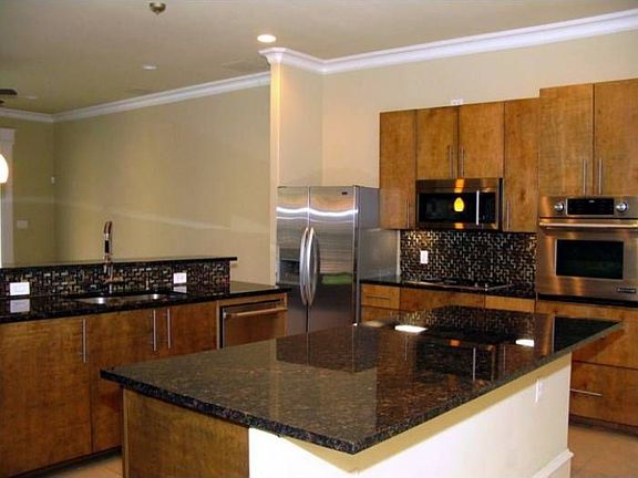 Open kitchen layout