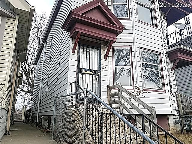 1st image of 118 W Chambers St #120