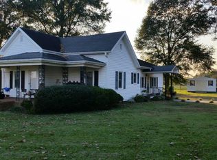 2392 Andrews Chapel Rd, Roseboro, NC 28382