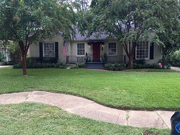 2nd image of 533 Dudley Dr
