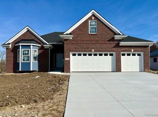 3184 Roma Ct, Wixom, MI 48393