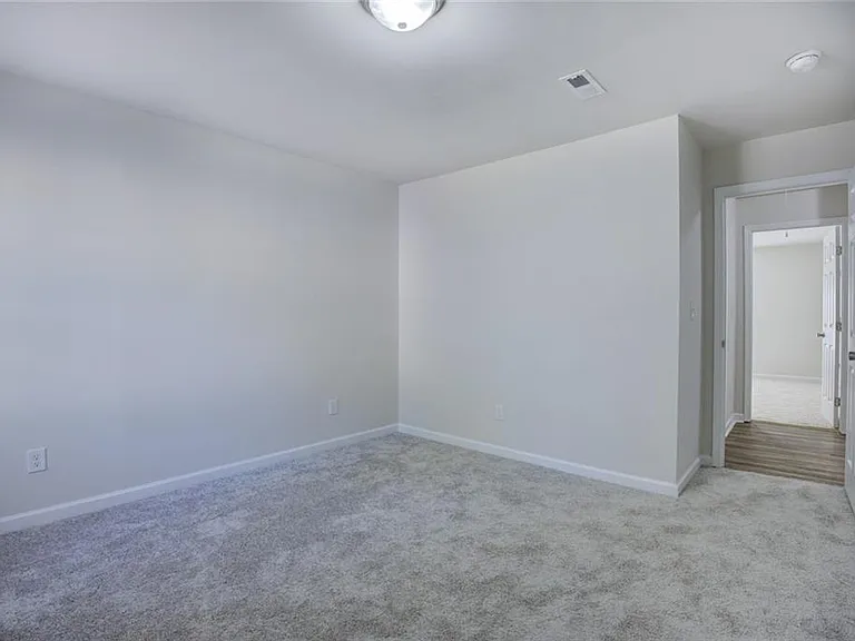 2340 Beaver Ruin Rd #15 — Photo 21