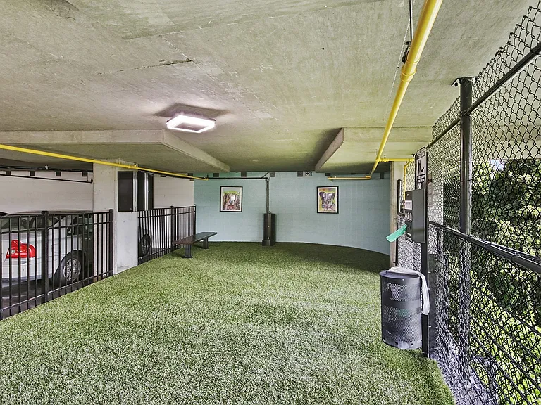 Off Leash Dog Park