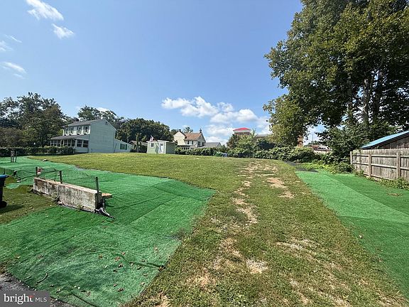 2nd image of 19 Water St