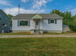 540 10th St, Lincoln, IL 62656