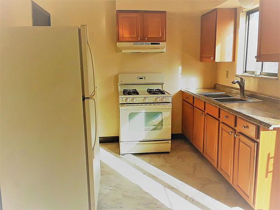 Bright sunny equipped kitchen