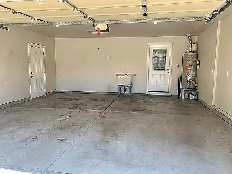 2 car garage w/ sink