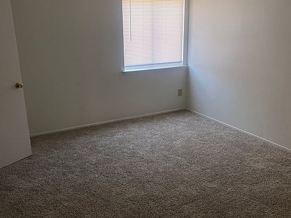 4th image of 830 N Donahue Dr APT 53