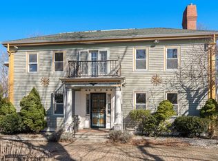 303 Ward St, Newton, MA 02459
