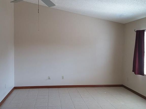4th image of 2990 Cottageville St