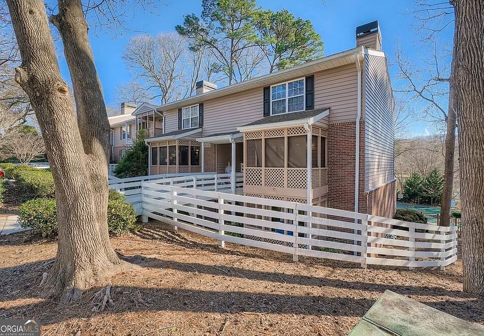 1st image of 271 Quail Run