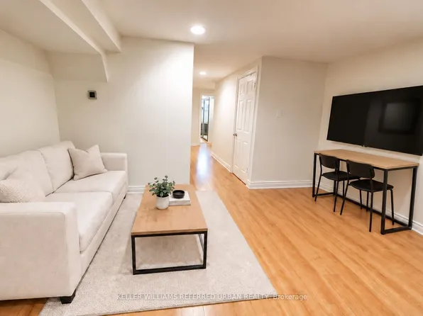 104 Rankin Cres #Ll, Toronto, ON M6P 4G6