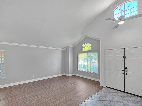 3rd image of 30279 Silver Ridge Ct