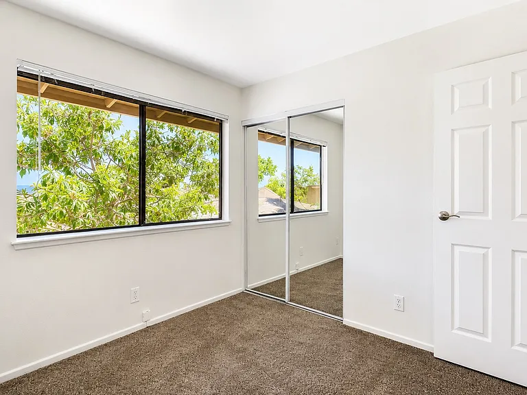 28543 Conejo View Dr — Photo 11