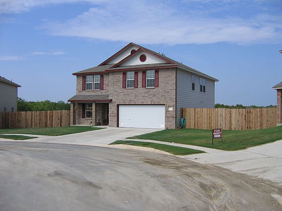 Located in Cul de Sac