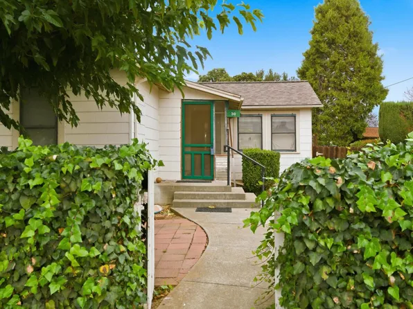 30 Chester Ave, San Martin, CA 95046