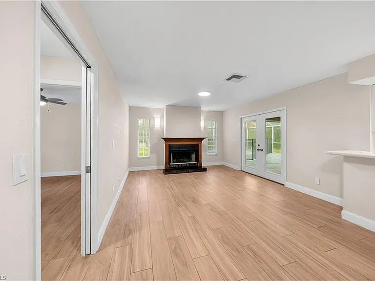 4160 5th Ave SW — Photo 15
