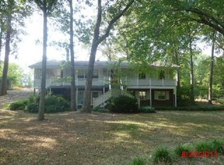 59 Mathews Rd, Adairsville, GA 30103
