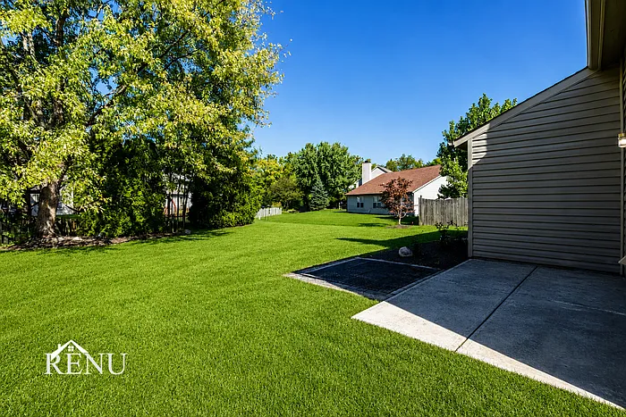 2710 Lucas Dr — Photo 20