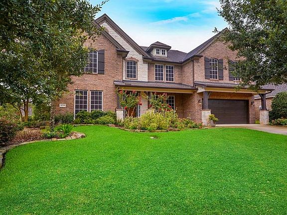 2nd image of 2034 Summer Gardens Ln
