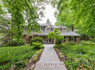 208 Louis Dr, Exton, PA 19341