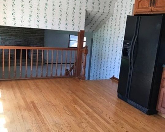 5th image of 1015 W Noyes St