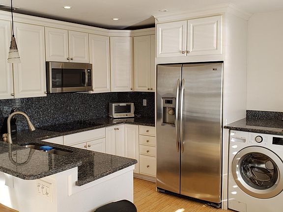 5th image of 5165 Salmon Dr SE
