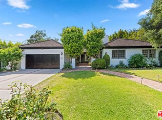 221 N Saltair Ave, Los Angeles, CA 90049