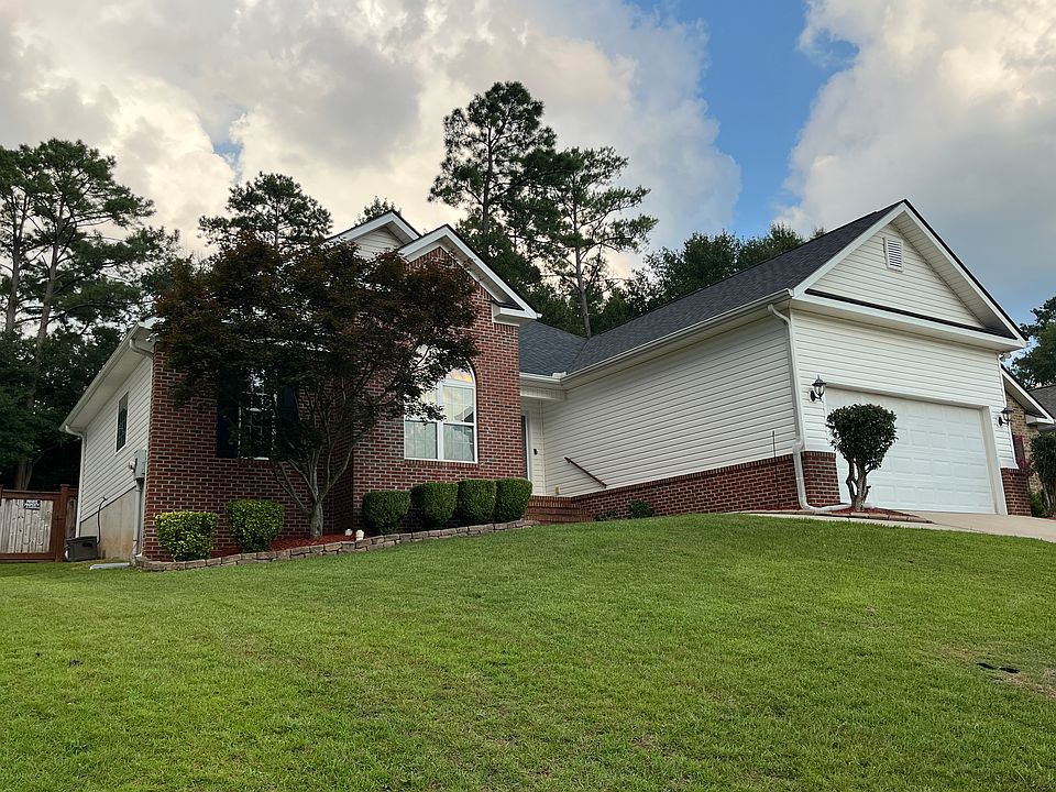 1st image of 107 Vanessa Dr