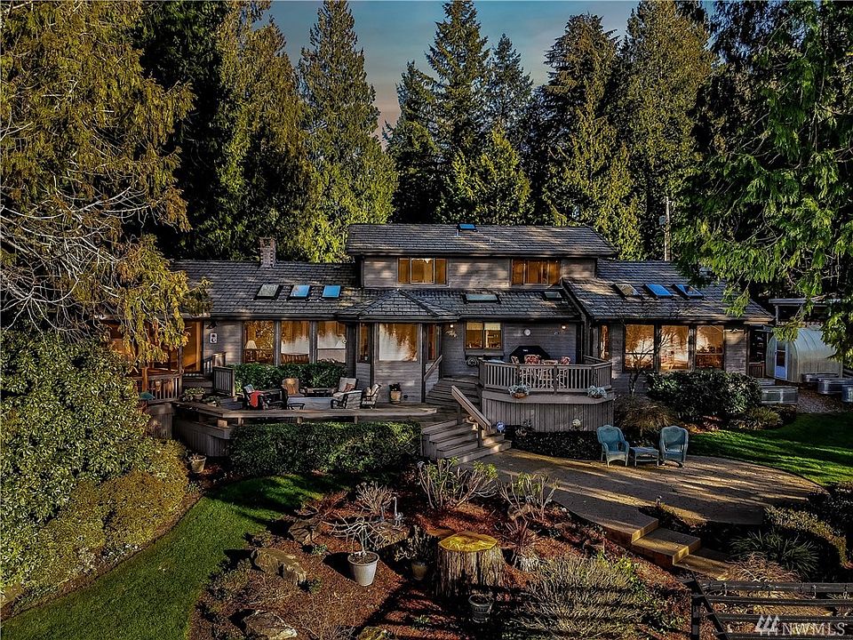 1st image of 31123 E Lake Morton Dr SE