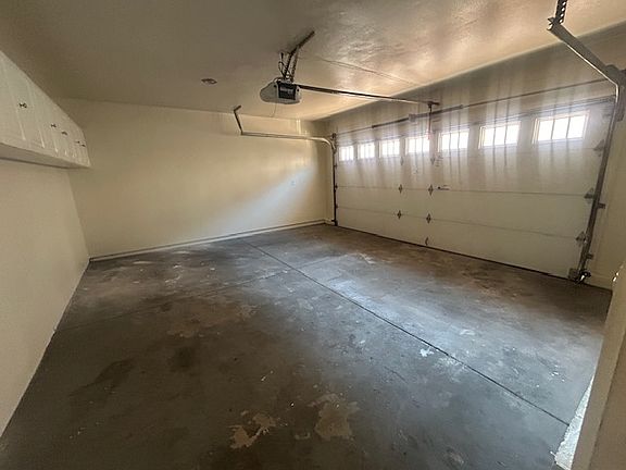 3rd image of 13918 Lemoli Ave Unit A