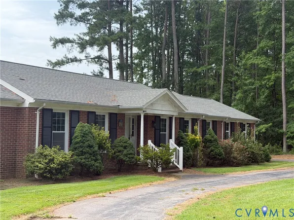 309 Old Plank Rd, Kenbridge, VA 23944