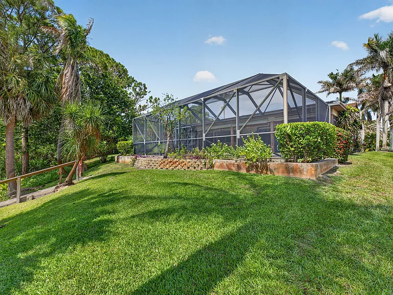 1362 SW Knollwood Dr — Photo 28