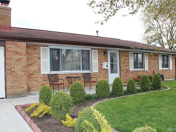 2nd image of 4430 Skylark Dr
