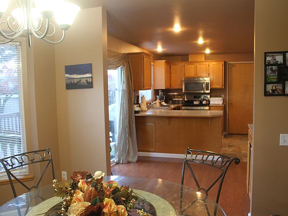 2nd image of 5021 38th Street Ct NE