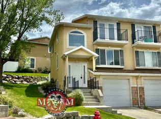 9677 S Villa Springs Cv W, Sandy, UT 84070