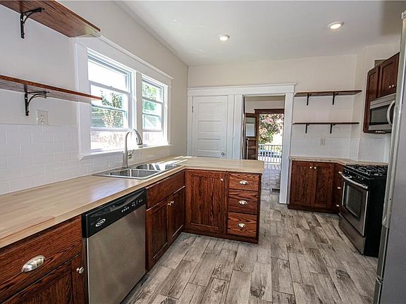 5th image of 71 Linwood Ave