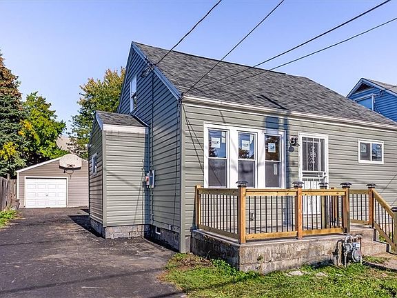 2nd image of 128 Albert Ave