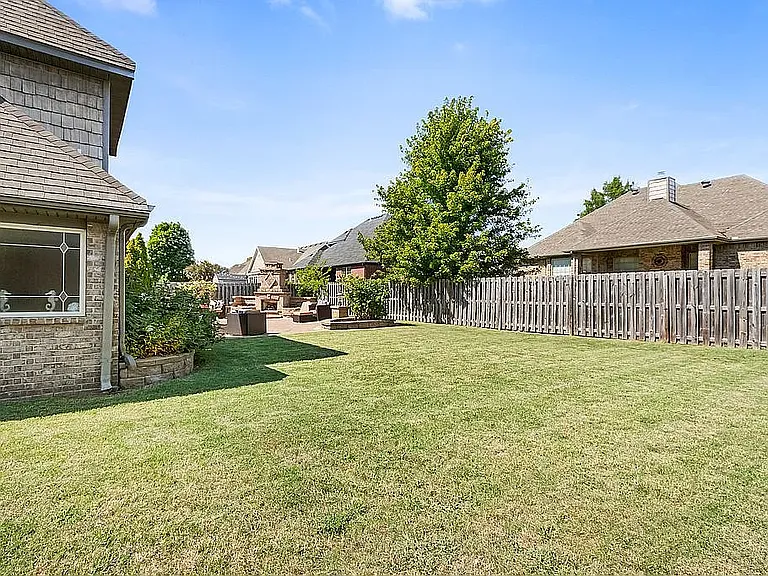 1601 Partridge Run — Photo 27