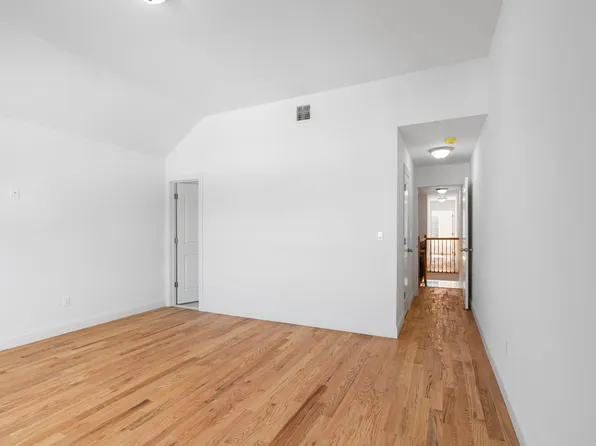 1372 Forest Hill Road image 12 of 28