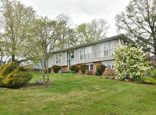 11921 Midhurst Dr, Knoxville, TN 37934