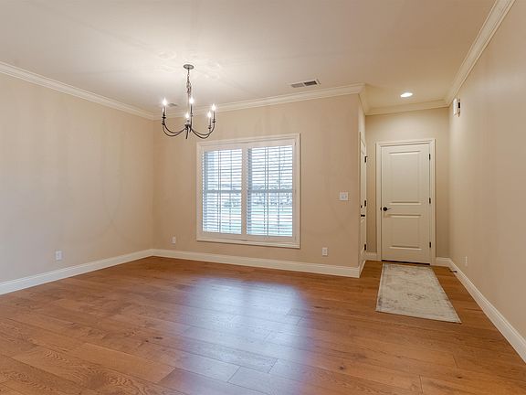 4th image of 8347 Nolia Ln
