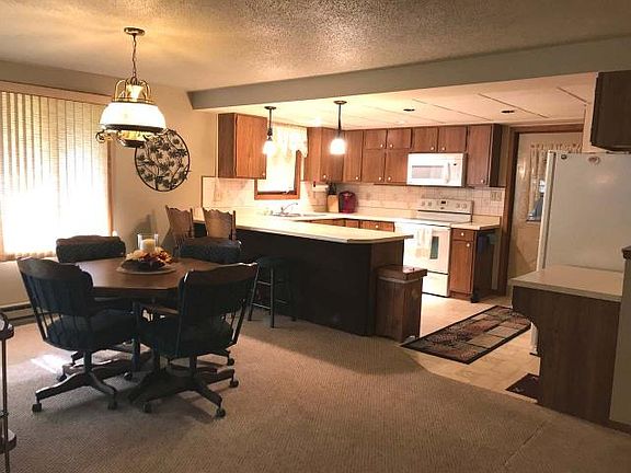 4th image of 707 S Prospect Ave