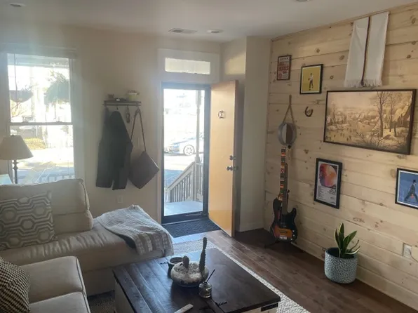 1319 W St SE, Washington, DC 20020