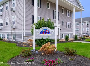205 2nd Ave APT 4F, Belmar, NJ 07719